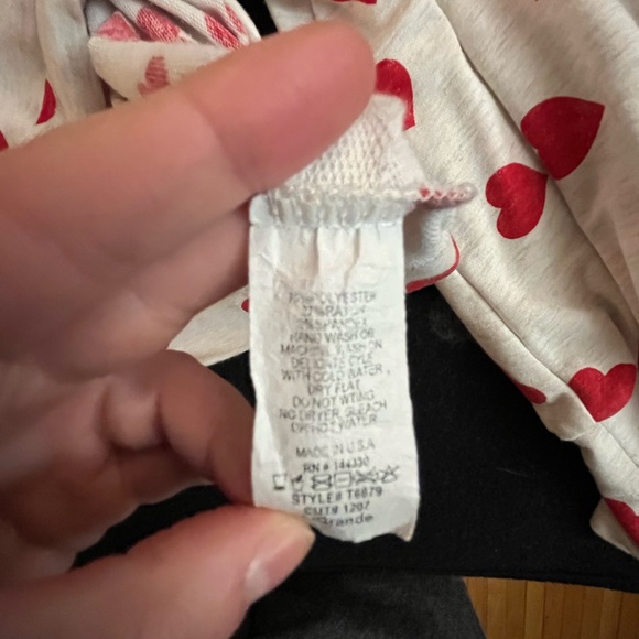 Valentine’s Day heart-pattern top - Picture 4 of 12